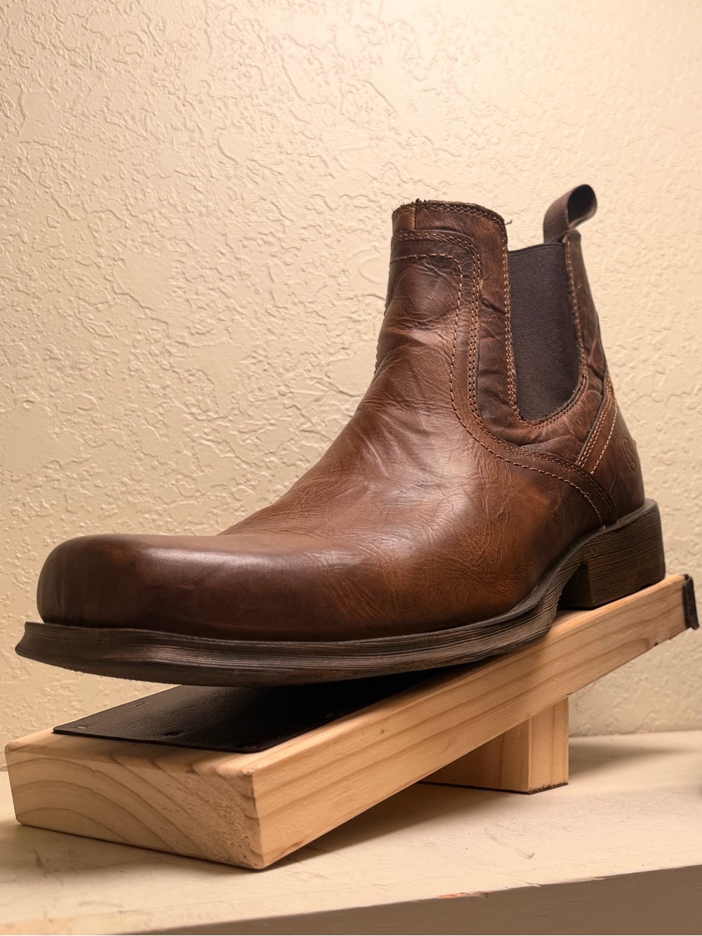 Ariat Brown Leather Chukka Boots for Men